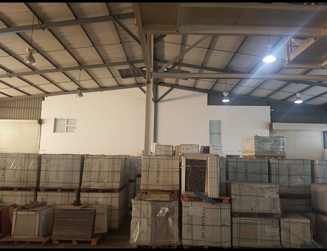 938M² WAREHOUSE FOR SALE IN NORTH RIDING